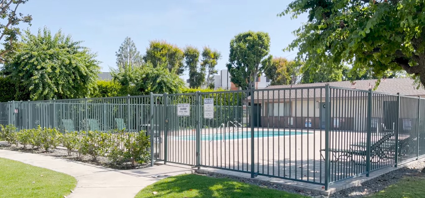Pool Fencing in San Bruno, CA
